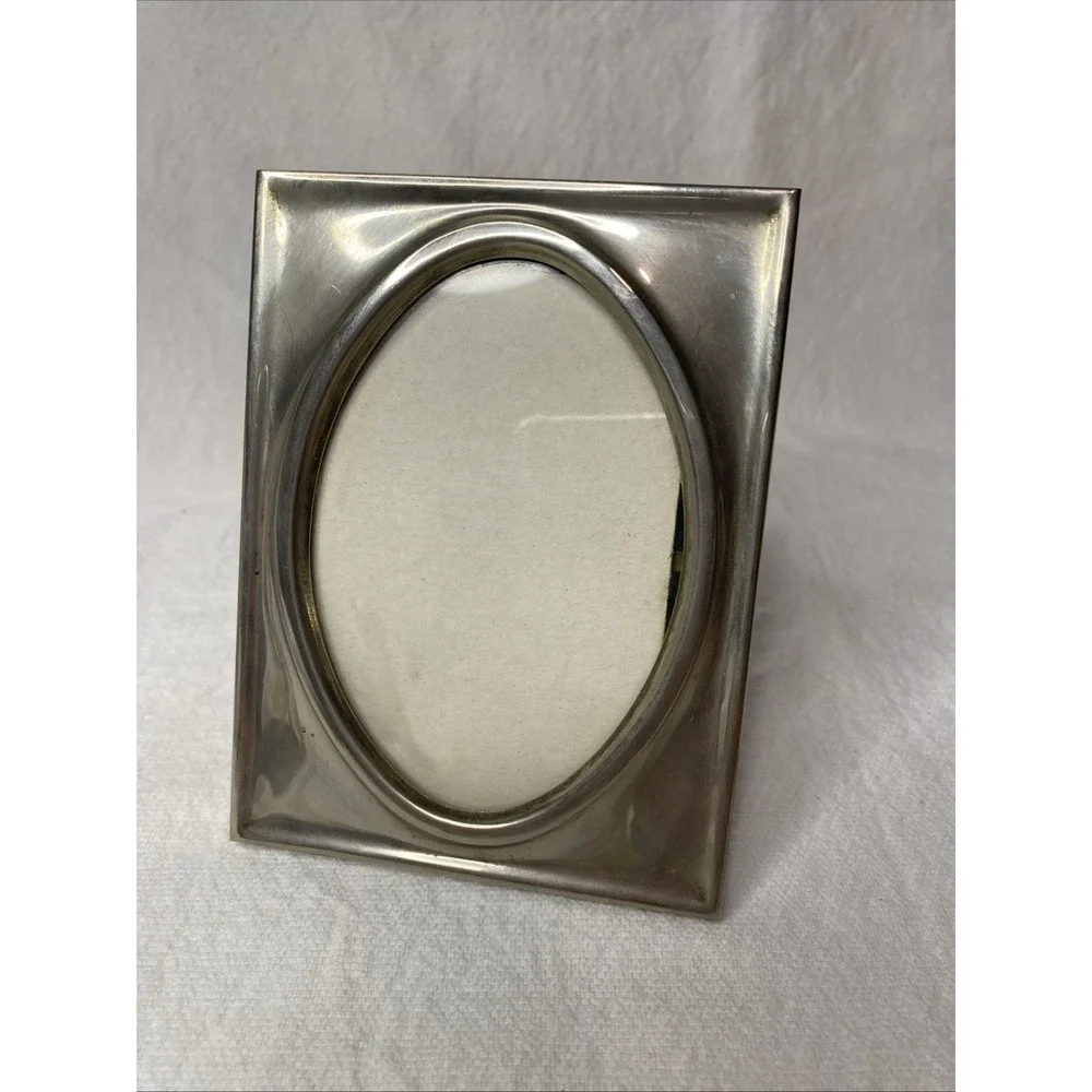 Silver Plated On Brass 3 X 5 Picture Frame With Plastic Back. Made In Hong Kong
